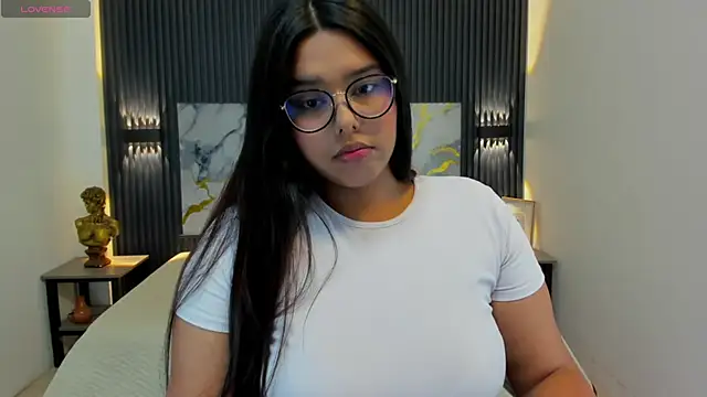 NaniXoxo18 online show from 27, 11, 2025