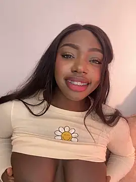 alissradiante1 online show from 28, 11, 2025