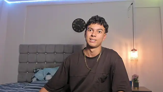 Santy Stump online show from 21, 12, 2025