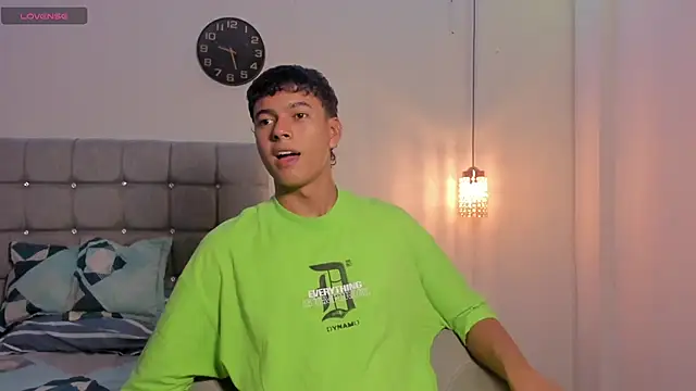 Santy Stump online show from 14, 11, 2025