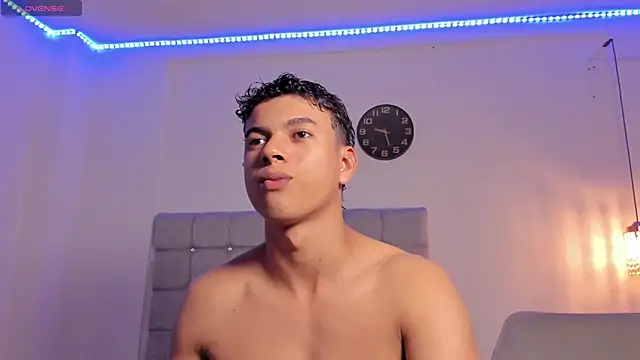 Santy Stump online show from 27, 10, 2025