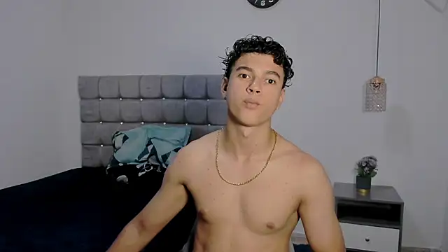 Snapshot of Santy_Stump chatting on 10, 2, 2026 Santy Stump online show from 10, 2, 2026