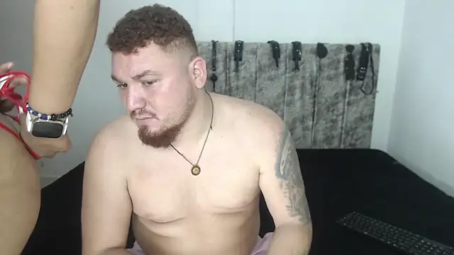 VelaAndEdwar online show from 3, 10, 2025