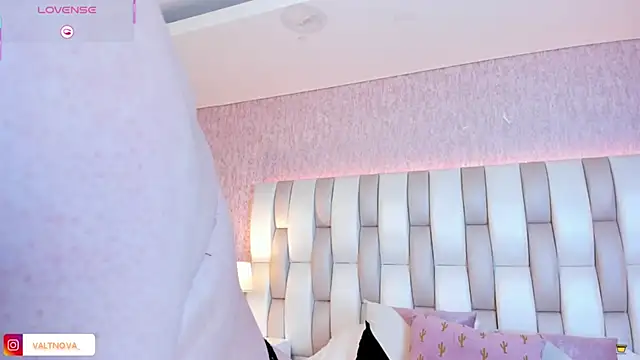 valt  online show from 18, 11, 2025