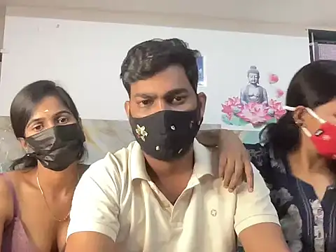 Snapshot of Tamil_india_couples_ chatting on 3, 3, 2026 Tamil india couples online show from 3, 3, 2026