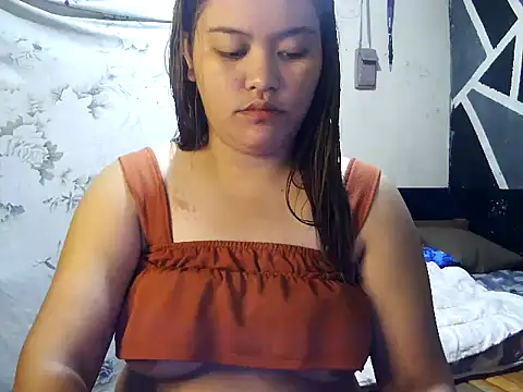 Pinaymiccah26 online show from 14, 10, 2025