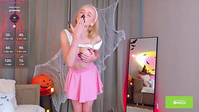 StarrShinee online show from 29, 10, 2025