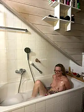 LucyLingerie78 online show from 8, 9, 2025