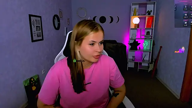 Snapshot of jeren_smile chatting on 13, 9, 2025 jeren smile online show from 13, 9, 2025