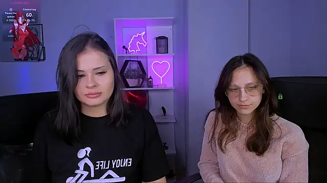 Snapshot of jeren_smile chatting on 18, 11, 2025 jeren smile online show from 18, 11, 2025