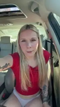 Snapshot of SabrinaRosed chatting on 20, 4, 2026 SabrinaRosed online show from 20, 4, 2026