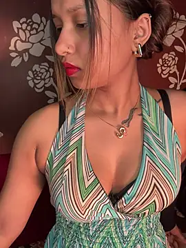 Scarlett 1819 online show from 31, 1, 2026