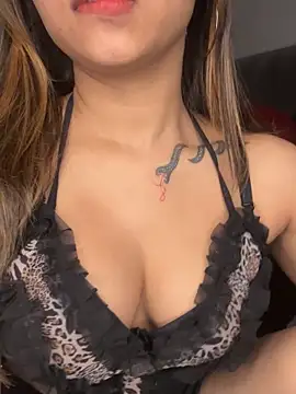 Scarlett 1819 online show from 14, 11, 2025