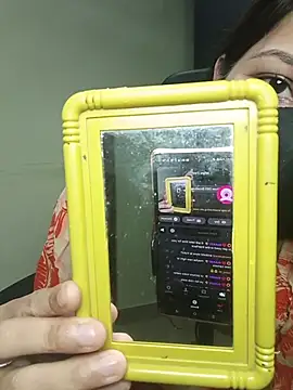 Snapshot of Isha_Sax chatting on 24, 10, 2025 Isha Sax online show from 24, 10, 2025