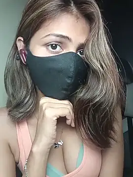 Snapshot of Isha_Sax chatting on 17, 12, 2025 Isha Sax online show from 17, 12, 2025