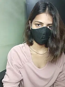 Snapshot of Isha_Sax chatting on 5, 11, 2025 Isha Sax online show from 5, 11, 2025