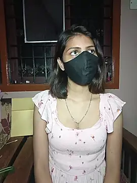 Snapshot of Isha_Sax chatting on 6, 11, 2025 Isha Sax online show from 6, 11, 2025