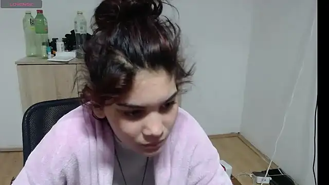 MalloryMyers online show from 1, 11, 2025