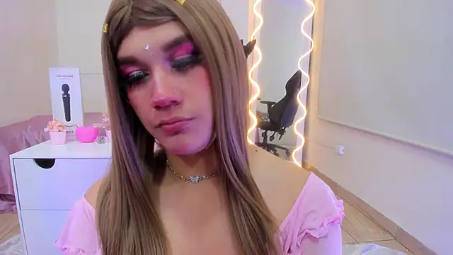 Snapshot of ocean_tay chatting on 15, 10, 2025 ocean tay online show from 15, 10, 2025