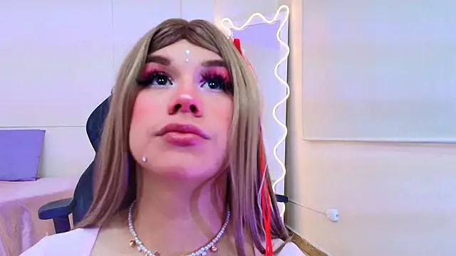 Snapshot of ocean_tay chatting on 7, 10, 2025 ocean tay online show from 7, 10, 2025