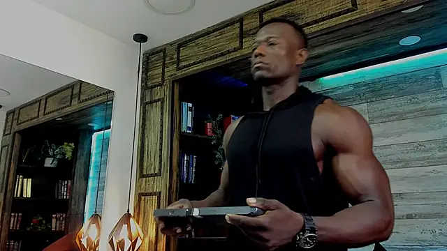 MarcusBlack  online show from 1, 12, 2025