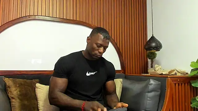 MarcusBlack  online show from 20, 5, 2026