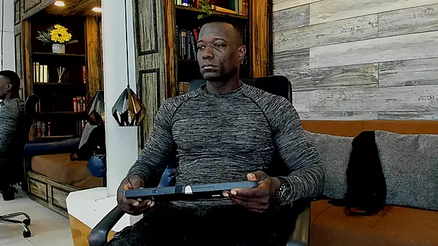 MarcusBlack  online show from 21, 12, 2025