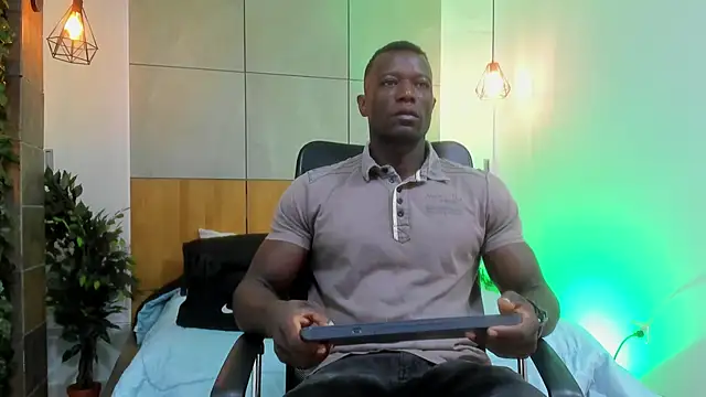 MarcusBlack  online show from 23, 9, 2025