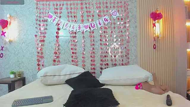 Antonella west online show from 6, 2, 2026