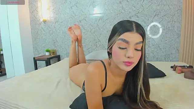 Antonella west online show from 4, 5, 2026