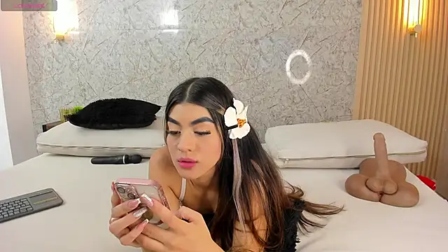 Antonella west online show from 16, 10, 2025