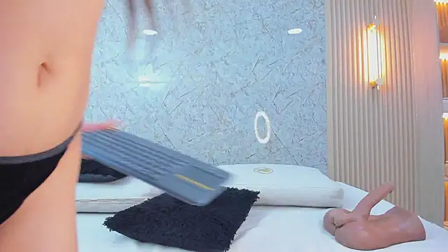 Antonella west online show from 19, 9, 2025