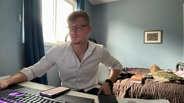 lustylyndon online show from 10, 6, 2026