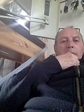 Vince072 online show from 12, 4, 2026