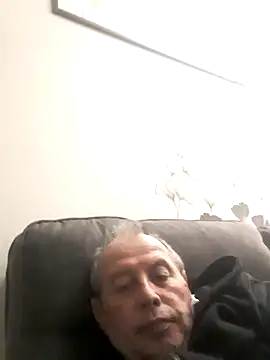 Vince072 online show from 6, 10, 2025