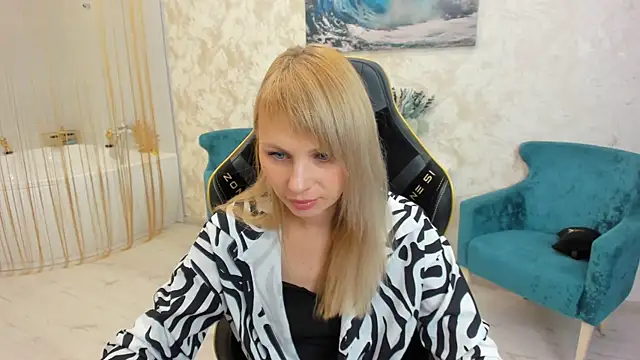 Snapshot of LindaSandy_1 chatting on 24, 9, 2025 LindaSandy 1 online show from 24, 9, 2025