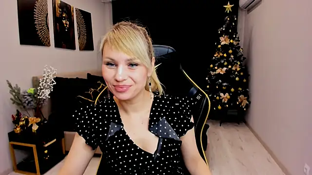 LindaSandy 1 online show from 9, 1, 2026