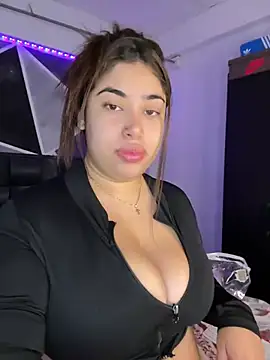 jazminslut online show from 7, 6, 2026