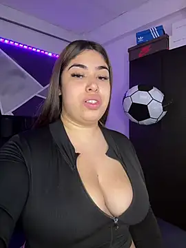 jazminslut online show from 5, 7, 2026