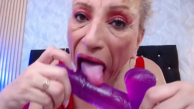 xandrinakarzon online show from 28, 3, 2026