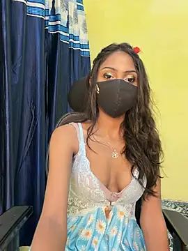 Snapshot of Riya_R24 chatting on 12, 7, 2026 Riya R24 online show from 12, 7, 2026