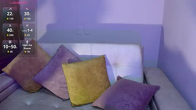 alesiamoore online show from 15, 9, 2025