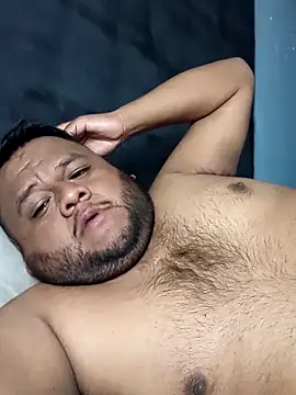 Osogaypardo online show from 6, 10, 2025