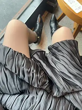 xiaoyuan01 online show from 18, 11, 2025