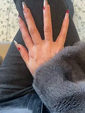 xiaoyuan01 online show from 14, 2, 2026