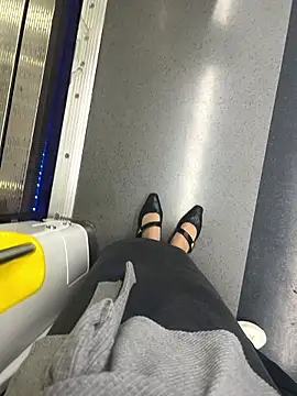 xiaoyuan01 online show from 16, 11, 2025