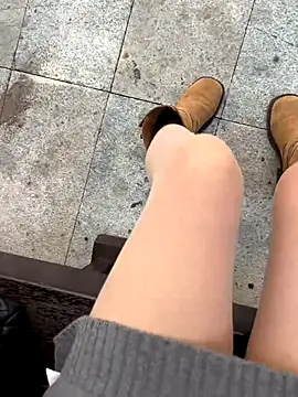 xiaoyuan01 online show from 28, 10, 2025