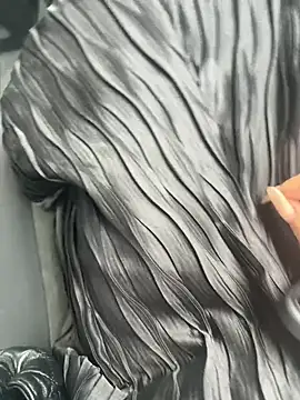 xiaoyuan01 online show from 23, 9, 2025