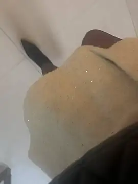 xiaoyuan01 online show from 19, 12, 2025