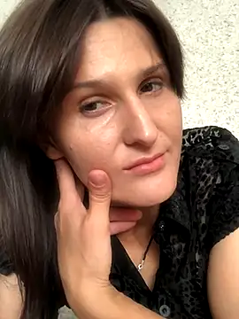 Snapshot of NikaSwan2831 chatting on 10, 9, 2025 NikaSwan2831 online show from 10, 9, 2025